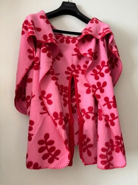 Fleece omslagdoek met extra grote capuchon en hand openingen, Ophalen of Verzenden, Nieuw, Meisje
