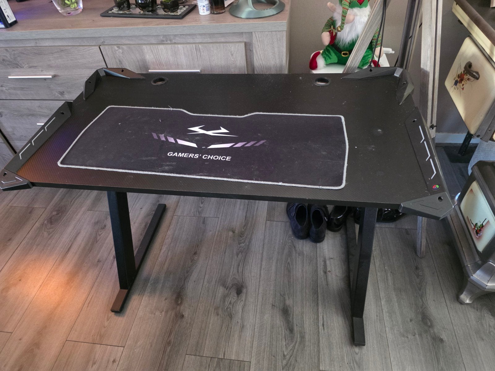 bureau met verlichting, Ophalen of Verzenden, Zo goed als nieuw