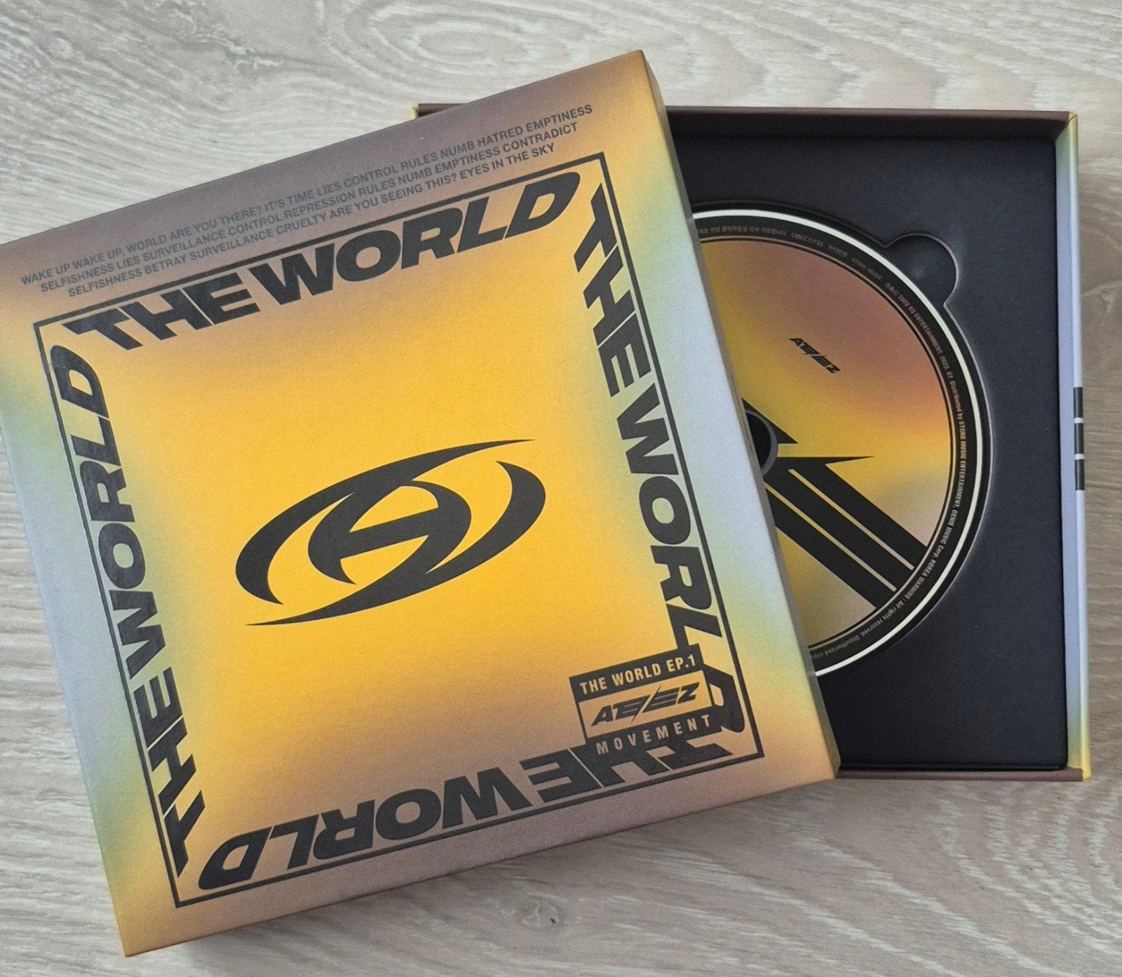 Ateez album; The world Ep1. Movement, Cd's en Dvd's, Cd's | Verzamelalbums, Overige genres, Ophalen of Verzenden, Zo goed als nieuw