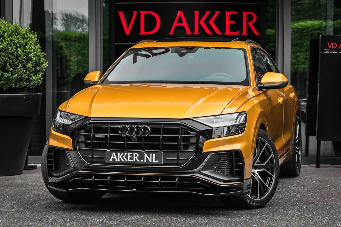 Audi Q8 50 TDI ABT Aero | 330 pk | Massage | 4WSturing | Pan, Auto's, Automaat, Gebruikt, Zwart, Overige kleuren