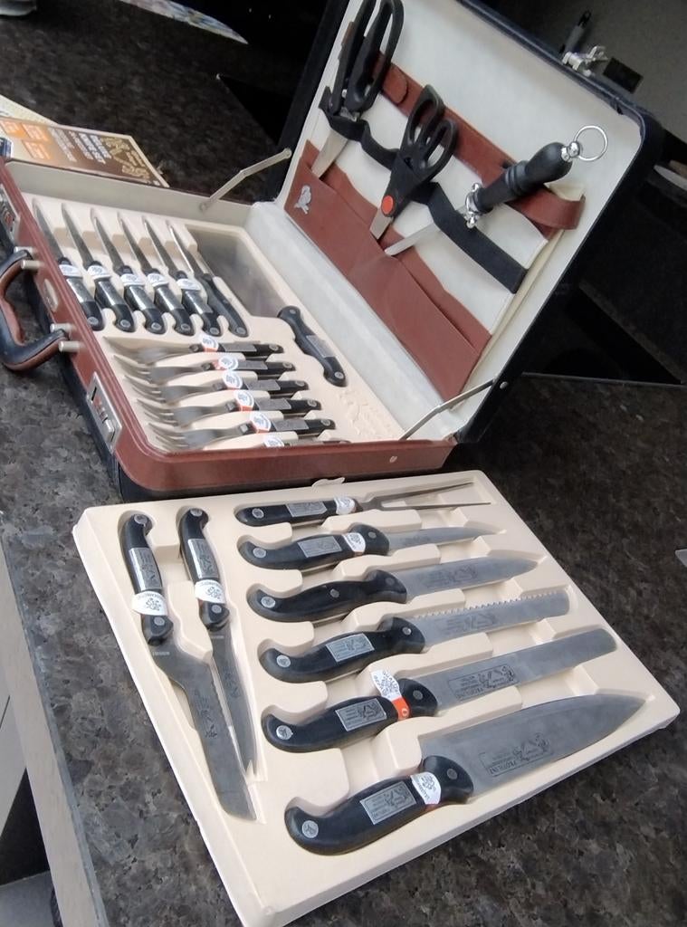 Solingen 24-delige messenset in koffer, Ophalen of Verzenden, Nieuw, Rvs of Chroom, Bestekset