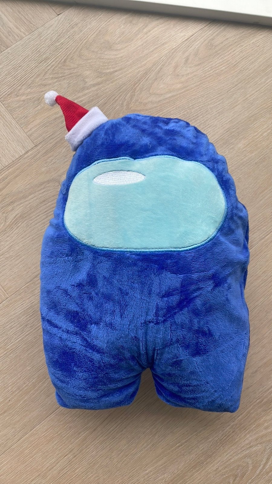 Heerlijk zachte blauwe among us knuffel met kerstmuts nieuw!, Ophalen of Verzenden, Nieuw, Overige typen