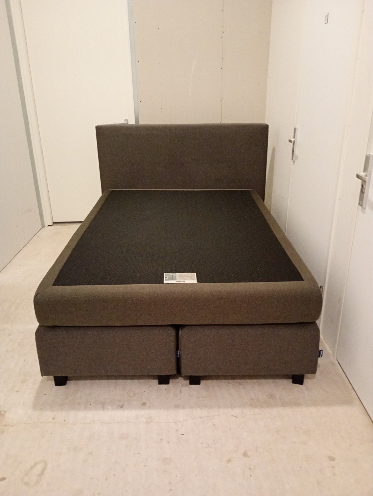 Te koop: boxspring, Huis en Inrichting, Slaapkamer | Boxsprings, Ophalen, Tweepersoons, 140 cm, Zo goed als nieuw