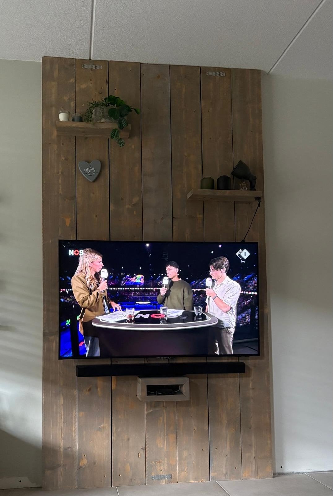 TV  Meubel steigerhout eventueel nog met 20 cm te verbreden, Huis en Inrichting, Ophalen, 100 tot 150 cm, 200 cm of meer, Zo goed als nieuw
