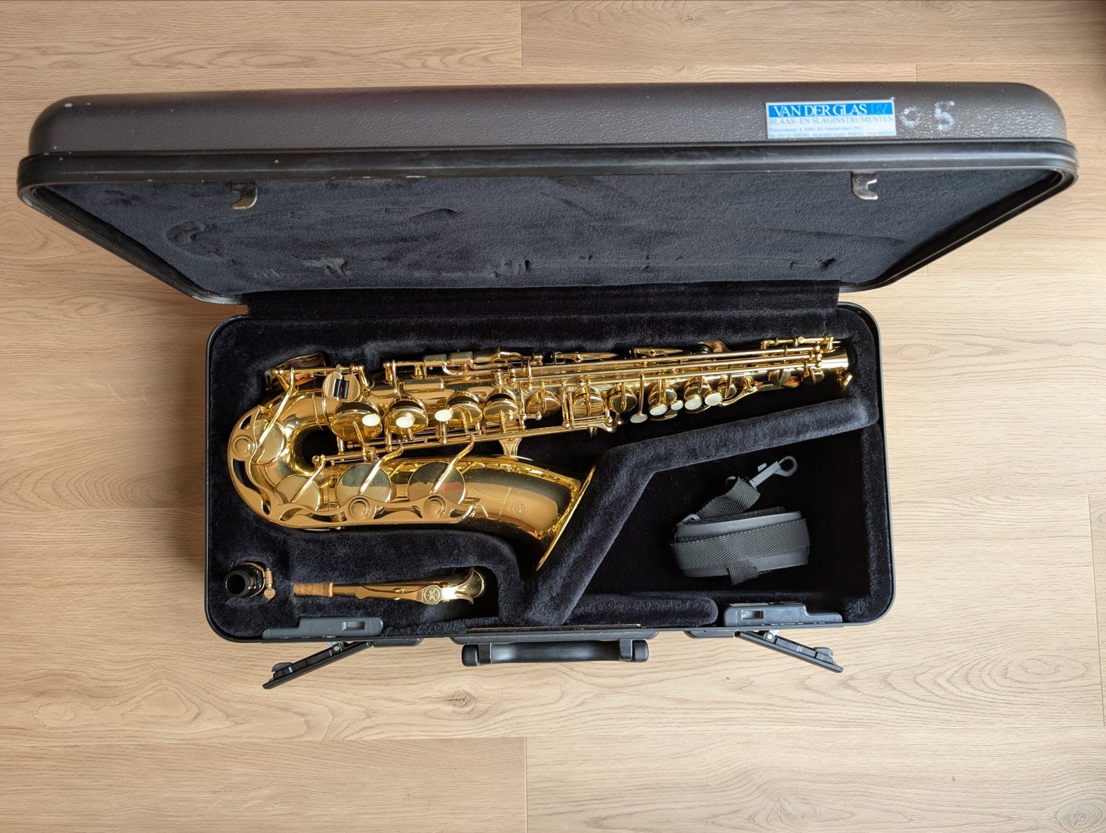 Yamaha YAS-275 Altsaxofoon incl. koffer, Muziek en Instrumenten, Blaasinstrumenten | Saxofoons, Ophalen, Gebruikt, Alt, Met koffer