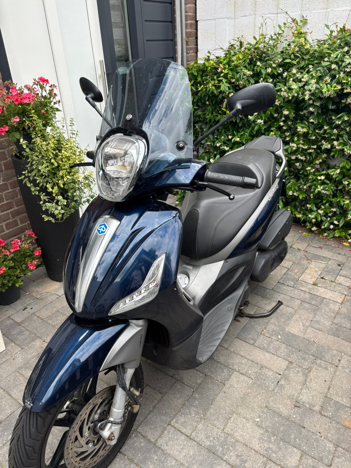 Piaggio beverly 350 st, Fietsen en Brommers, Scooters | Piaggio, Gebruikt, Overige modellen, Benzine, Ophalen