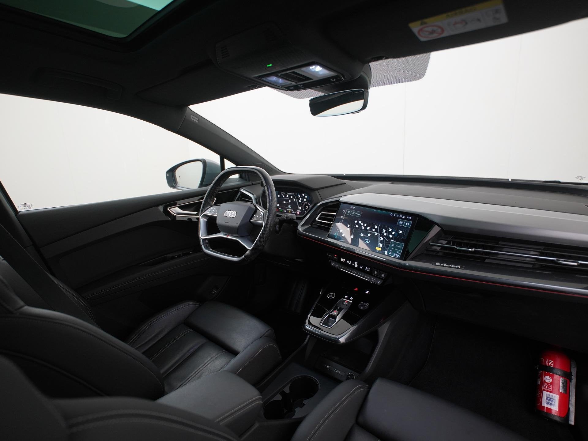 Audi Q4 e-tron 40 S-Line 77 kWh | SOH 95% | Leder | Panorama, Auto's, Automaat, Achterwielaandrijving, Gebruikt, Q4 e-tron