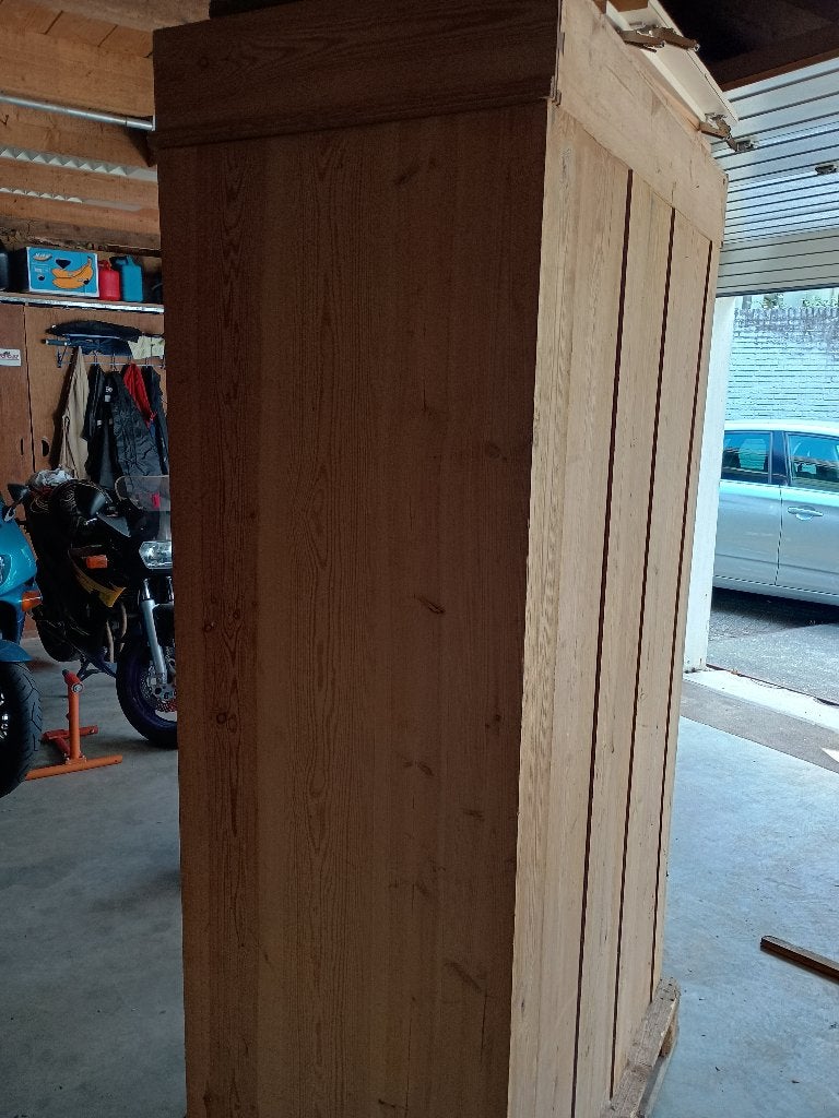 Grenen kast, Ophalen, Gebruikt