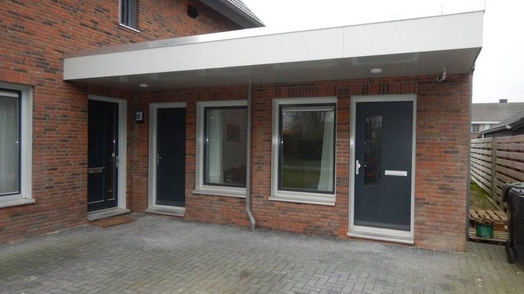 NIEUW! Woonruimte te huur Oosterlaagte, Leens