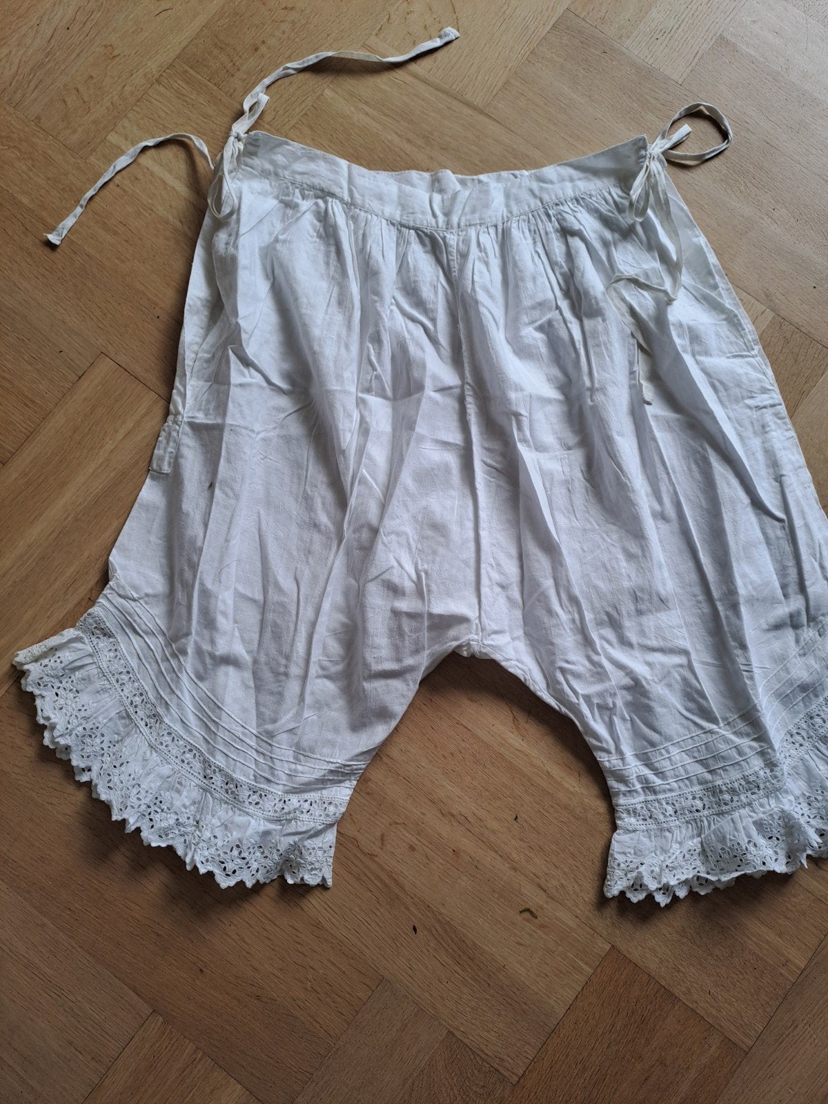 Ouderwetse/antieke damesonderbroek wit, Ophalen of Verzenden