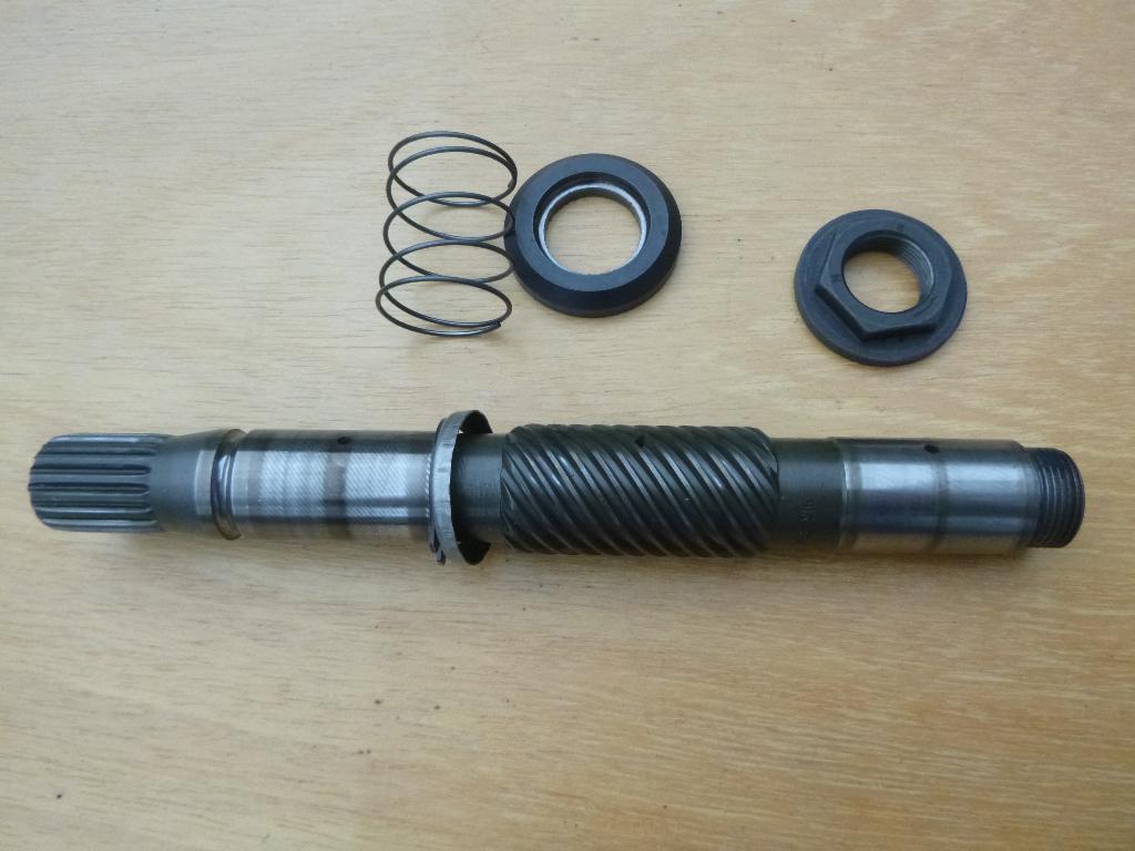 Volvo-Penta As voor DP-290, Ophalen, Gebruikt, Motor en Techniek