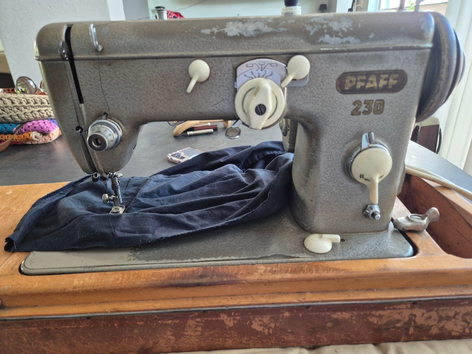 Naaimachine Pfaff 230, Ophalen of Verzenden