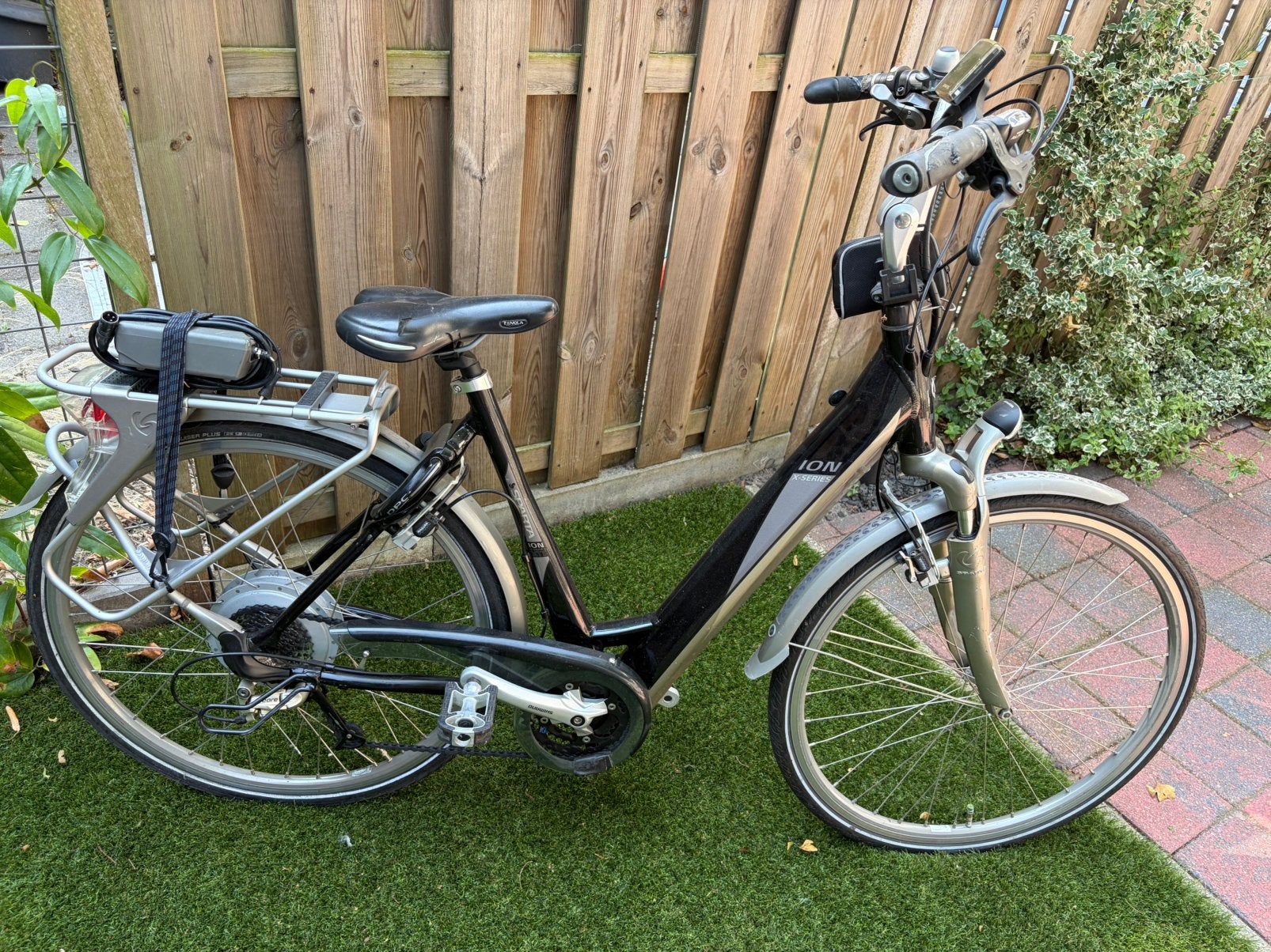 Bieden elektrische damesfiets sparta ion defect, Fietsen en Brommers, Ophalen, Gebruikt, Sparta