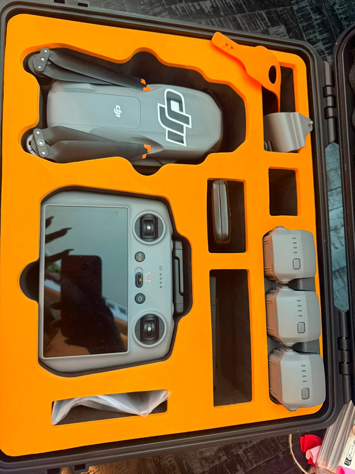 DJI Air 3S Fly More Combo met DJI RC 2, Audio, Tv en Foto, Drones, Zo goed als nieuw, Ophalen of Verzenden
