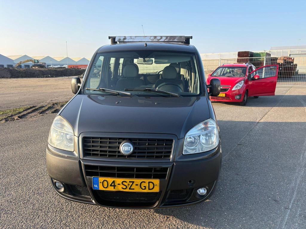 Fiat Doblò 1.4 Family Plus Airco, trekhaak, Voorwielaandrijving, Stof, Gebruikt, Doblo
