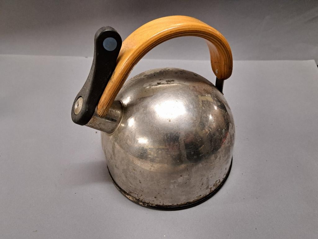 Originele fluitketel Le lapin, Hema ontwerpwedstrijd, Ophalen of Verzenden, Gebruikt