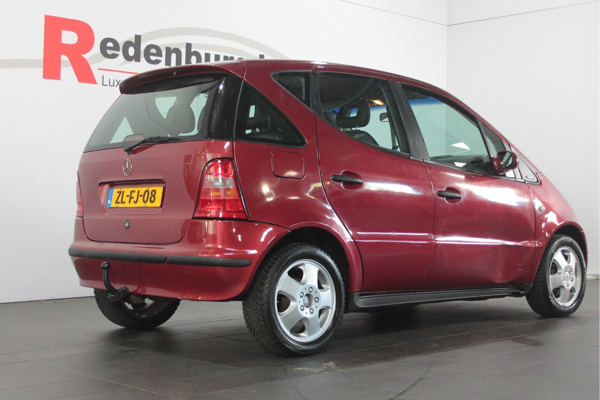Mercedes-Benz A-Klasse 160 Elegance - Automaat // VERKOCHT, Auto's, Oldtimers, Electronic Stability Program (ESP), Bedrijf, 1598 cc