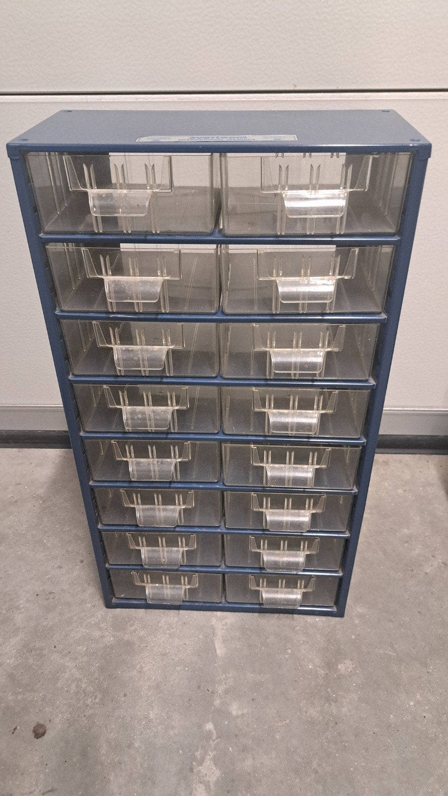 Metalen opbergkastje., Ophalen, Gebruikt