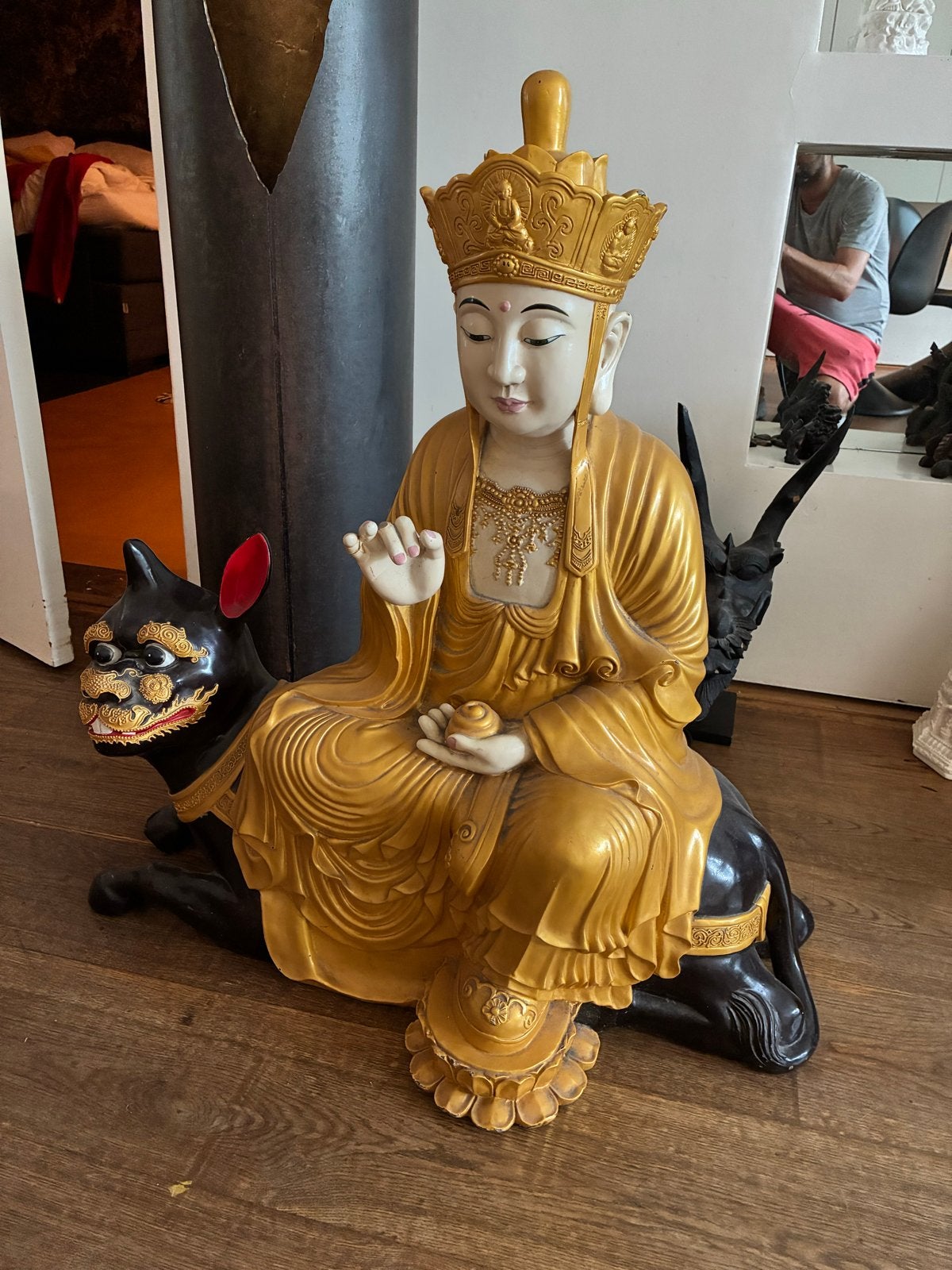 Grote Mañjuśrī / Wenshu op leeuw | Boeddhistisch beeld, Antiek en Kunst, Ophalen, Kunststof, 50 - 100 cm, Beeld