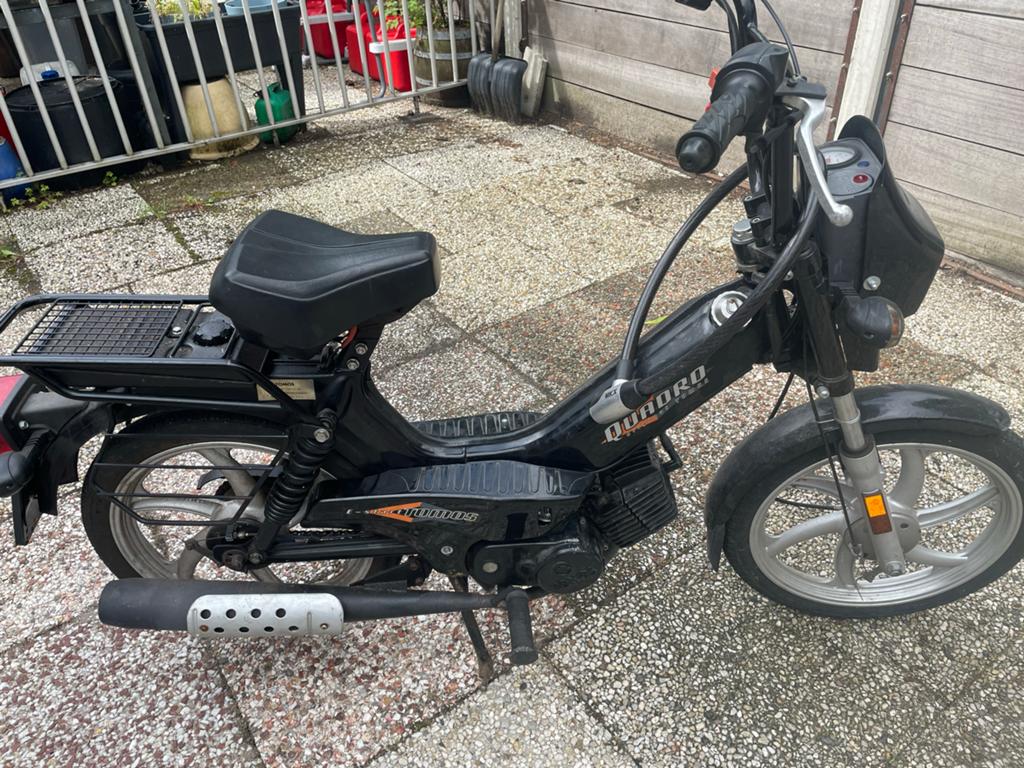 Tomos Quadro Brommer - Zwarti, Goed Onderhouden, Fietsen en Brommers, Brommers | Tomos, Ophalen, Gebruikt, Maximaal 25 km/u, Quadro