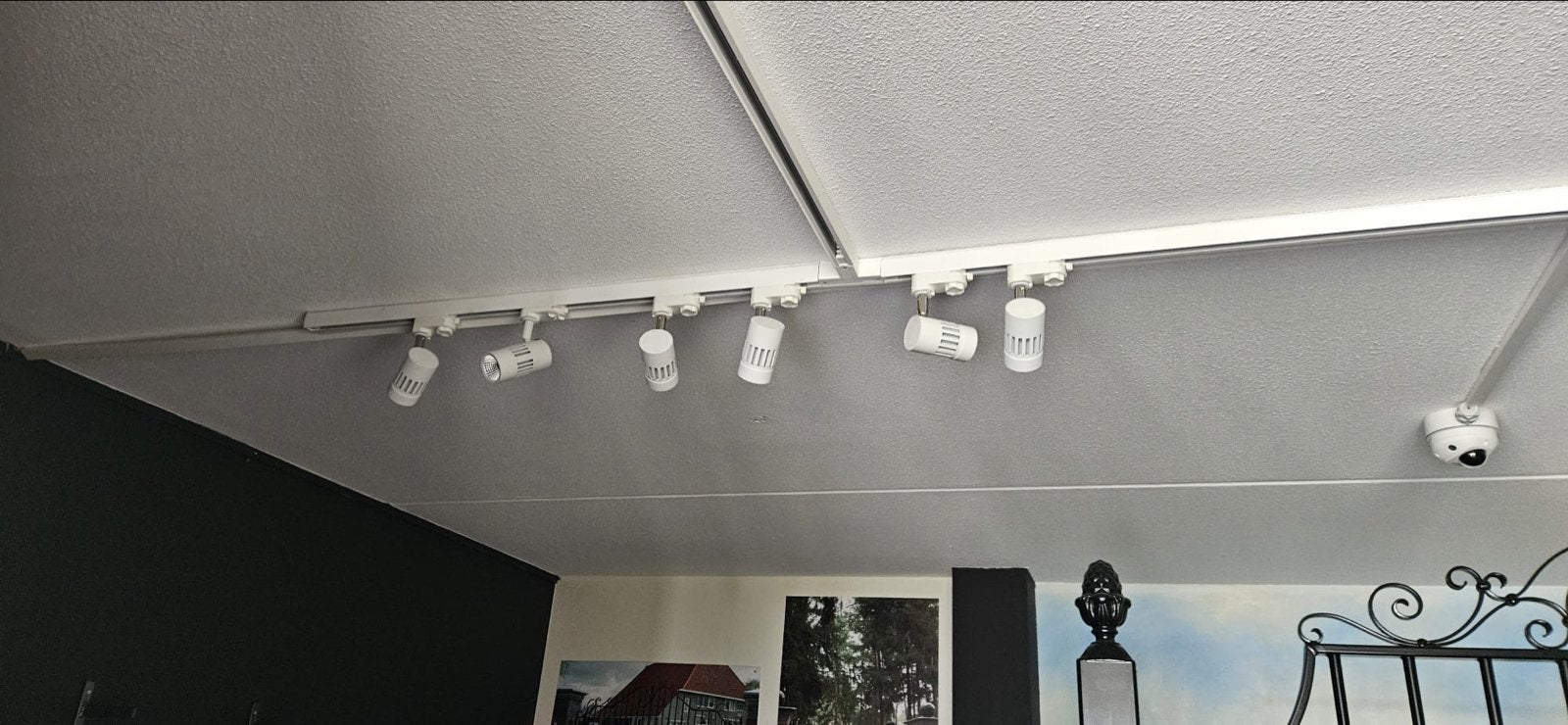30 meter rail met 46 klikbare lampen, Ophalen, Gebruikt, Verstelbaar, LED