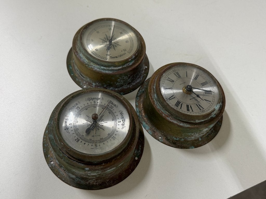 Bronzen/messing klok / thermometer / barometer, Ophalen of Verzenden, Gebruikt, Interieur en Kussens