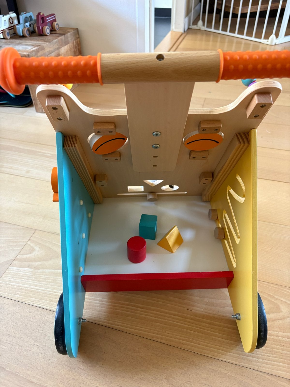 Janod Houten Loopwagen Kat met Activiteiten, Ophalen of Verzenden, Zo goed als nieuw, Overige typen, Met wieltjes