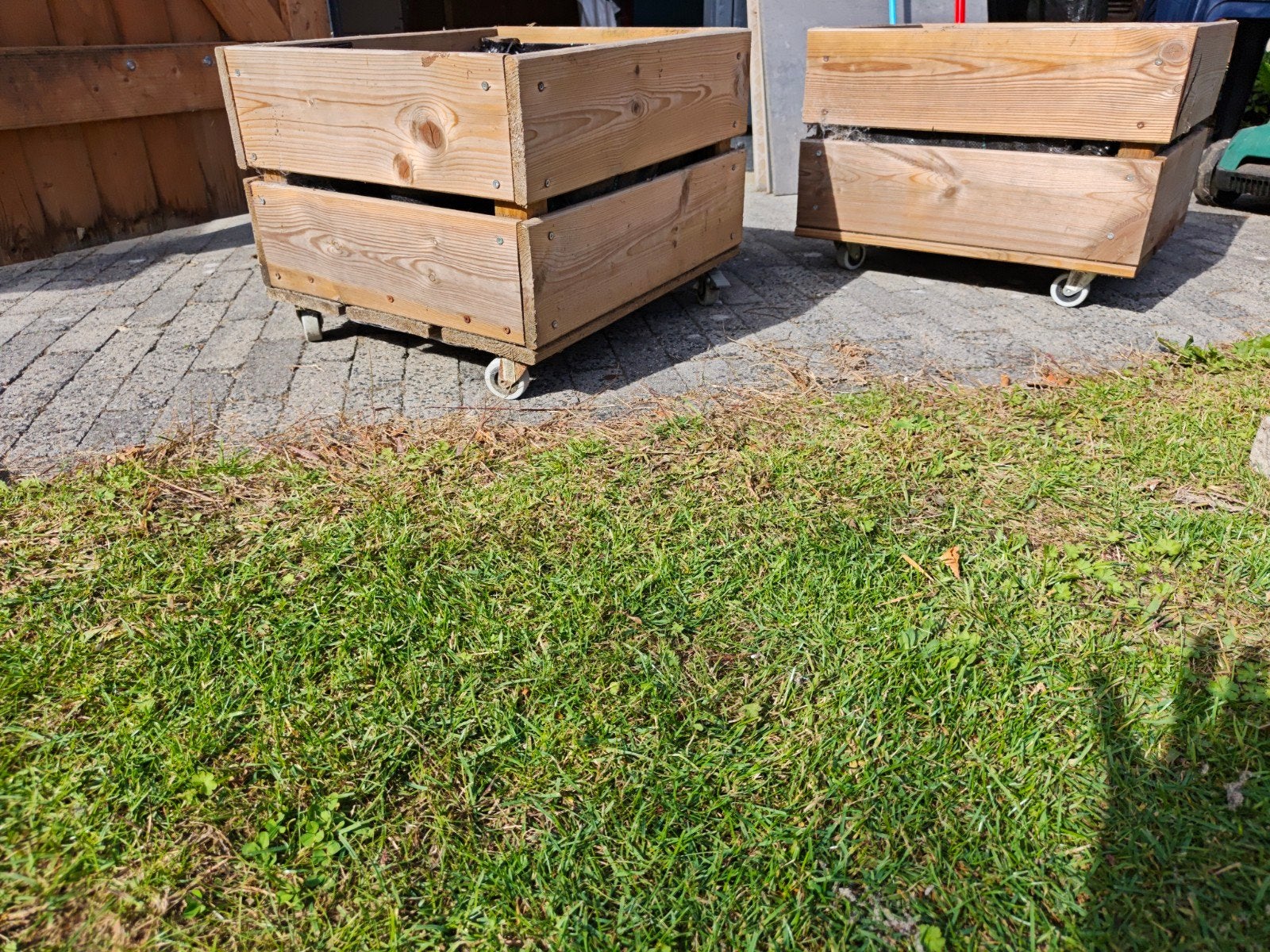 Houten plantenbakken op wielen - 2 stuks, Tuin en Terras, Ophalen, Gebruikt, Balkon, 60 tot 100 cm