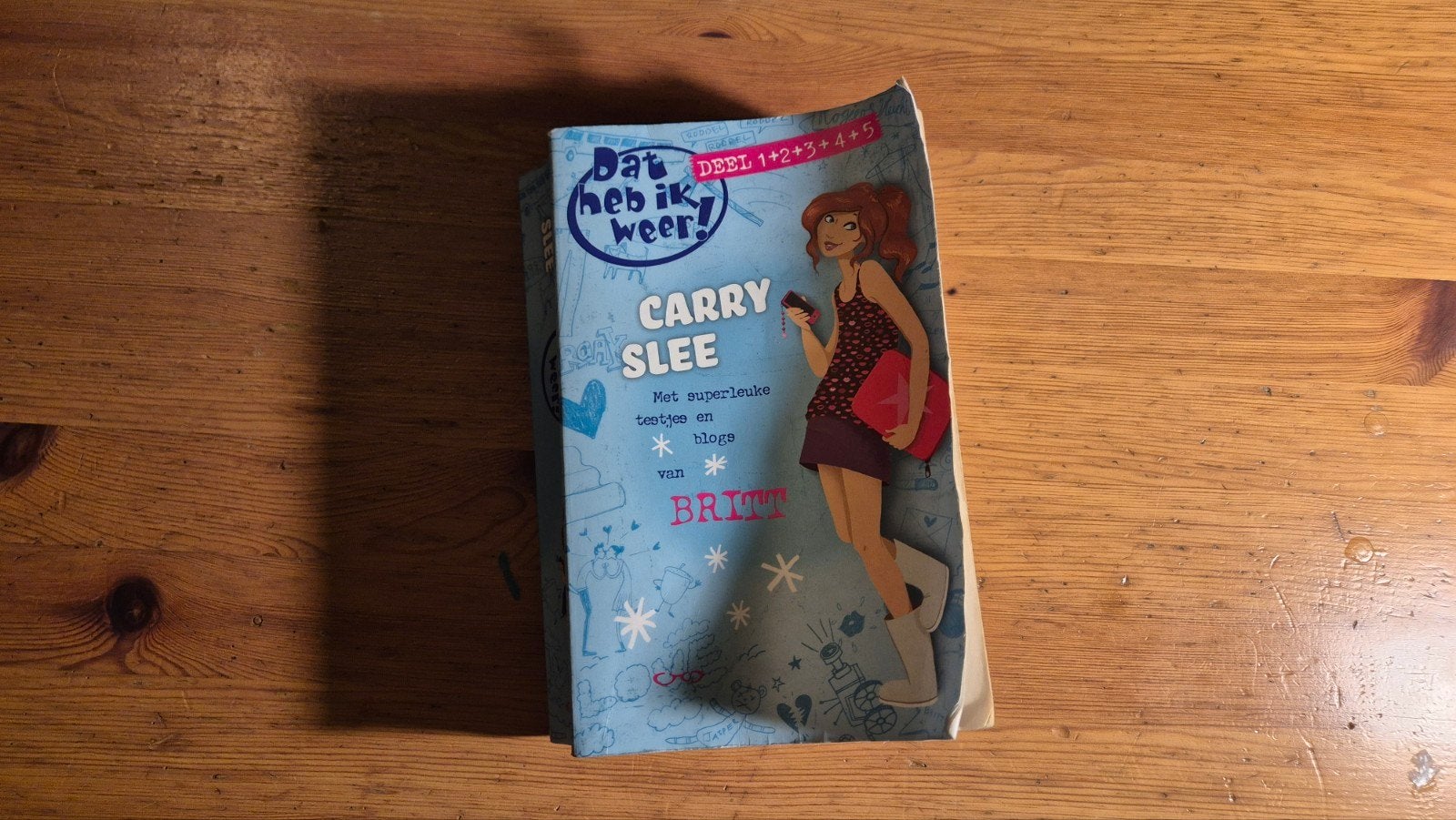 Carry Slee - 1 t/m 5, Gelezen, Carry Slee, Ophalen of Verzenden, Fictie