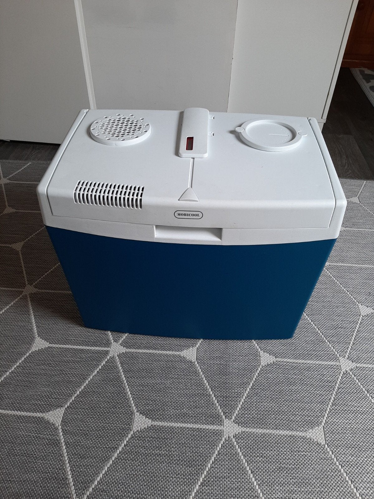 mobicool koelbox 12v-230w, Ophalen, Zo goed als nieuw, Koelbox, Elektrisch
