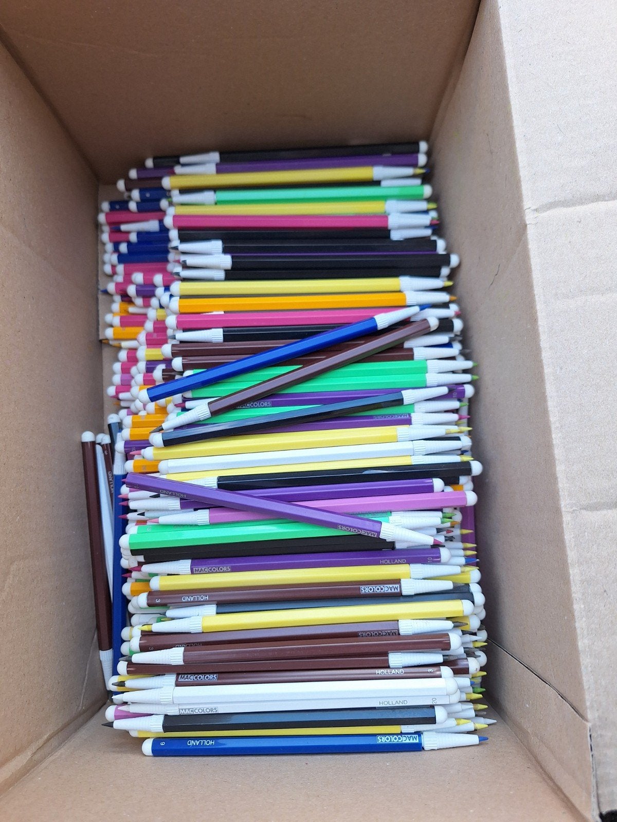 Partij hervulbare kleurpotloden mac colours +/- 500 stuks, Nieuw, Ophalen of Verzenden, X, X