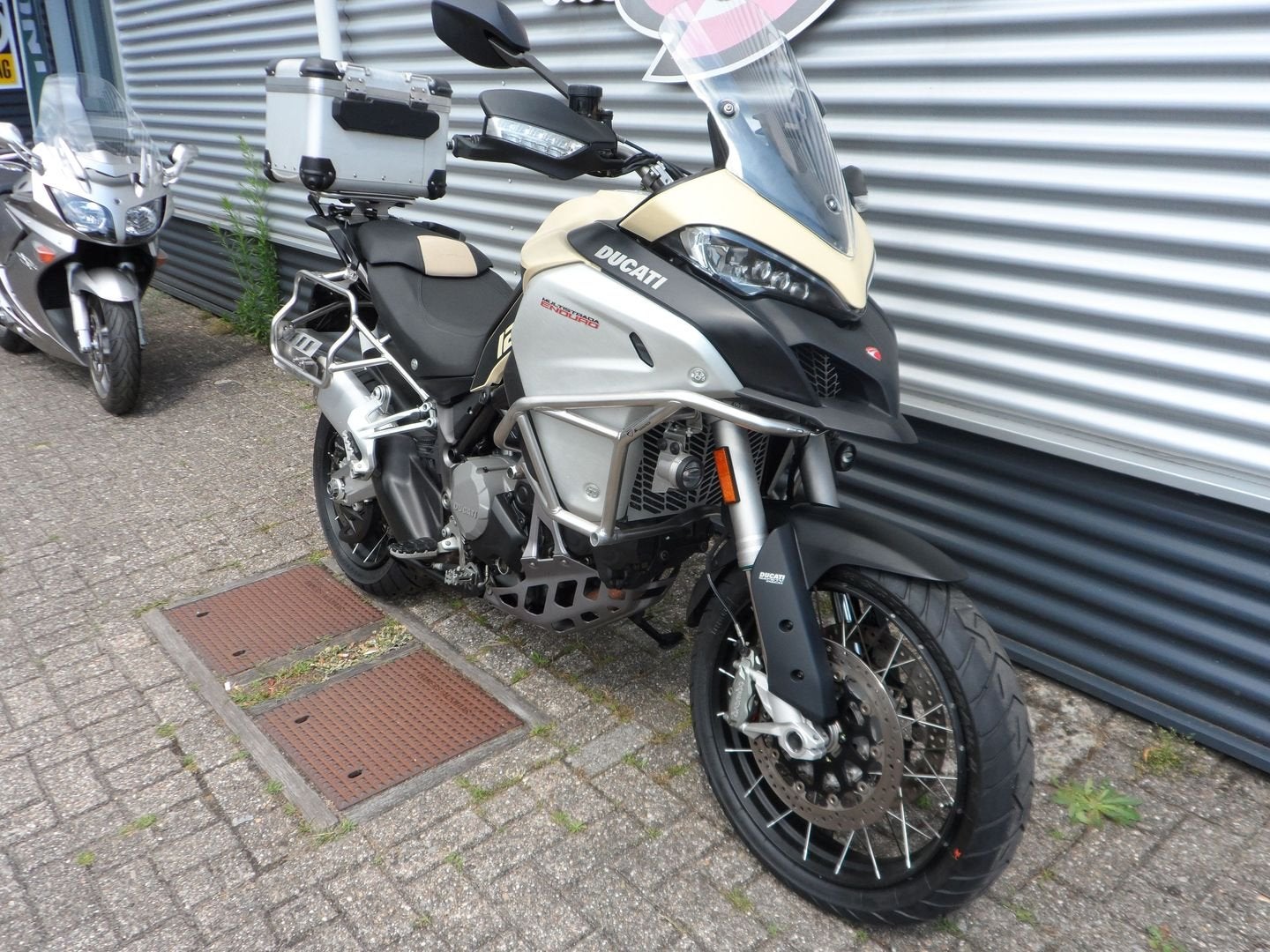 DUCATI MULTISTRADA 1260 ENDURO - 2019, Motoren, Motoren | Ducati, Bedrijf, Toermotor, Meer dan 35 kW, 1262 cc