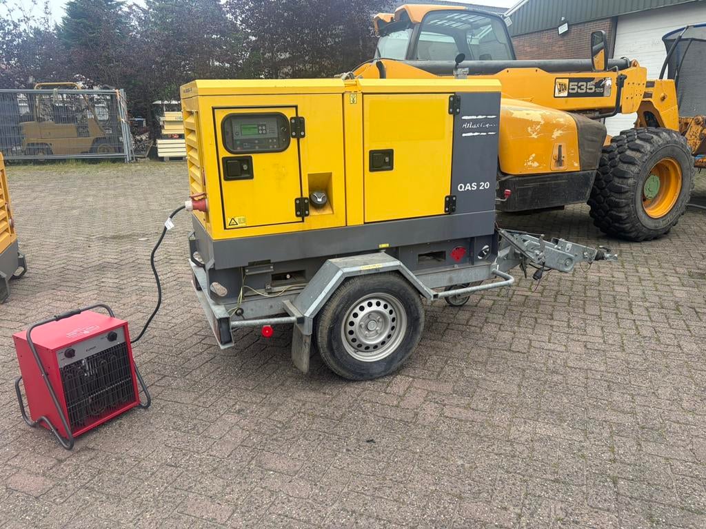 Atlas Copco QAS 20 kVA aggregaat generatorset aanhanger, Ophalen of Verzenden, Zo goed als nieuw, Dieselolie