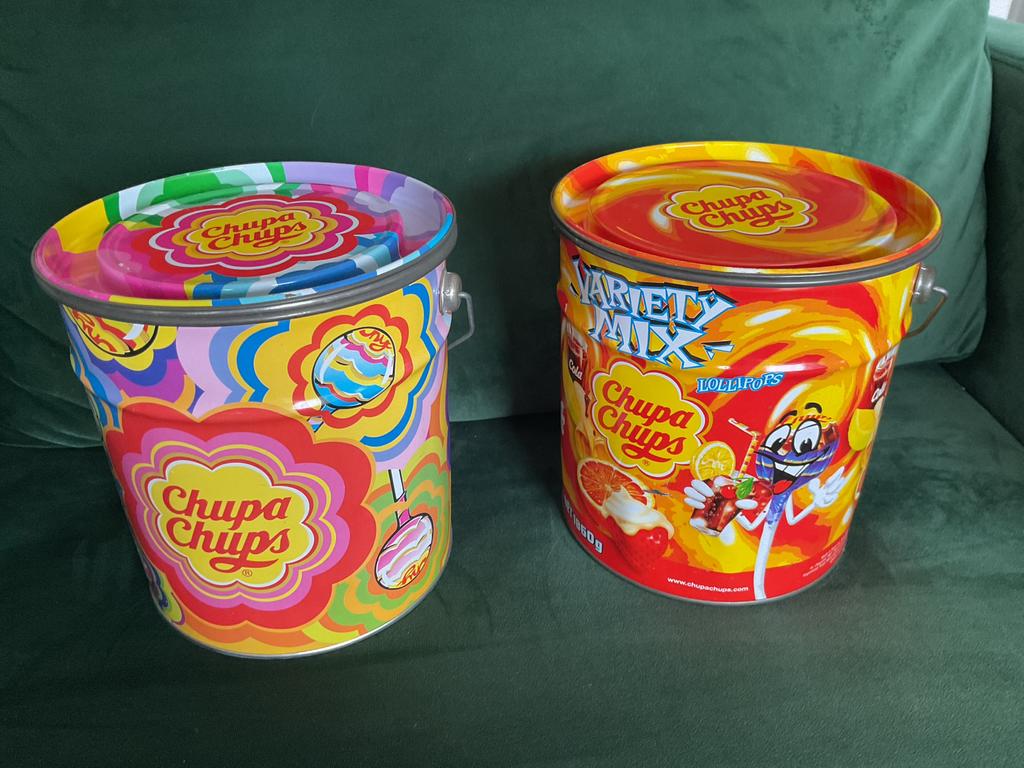 2 vrolijke Chupa Chups blikken - Ideaal voor opslag!, Ophalen of Verzenden, Gebruikt, Overige, Overige merken