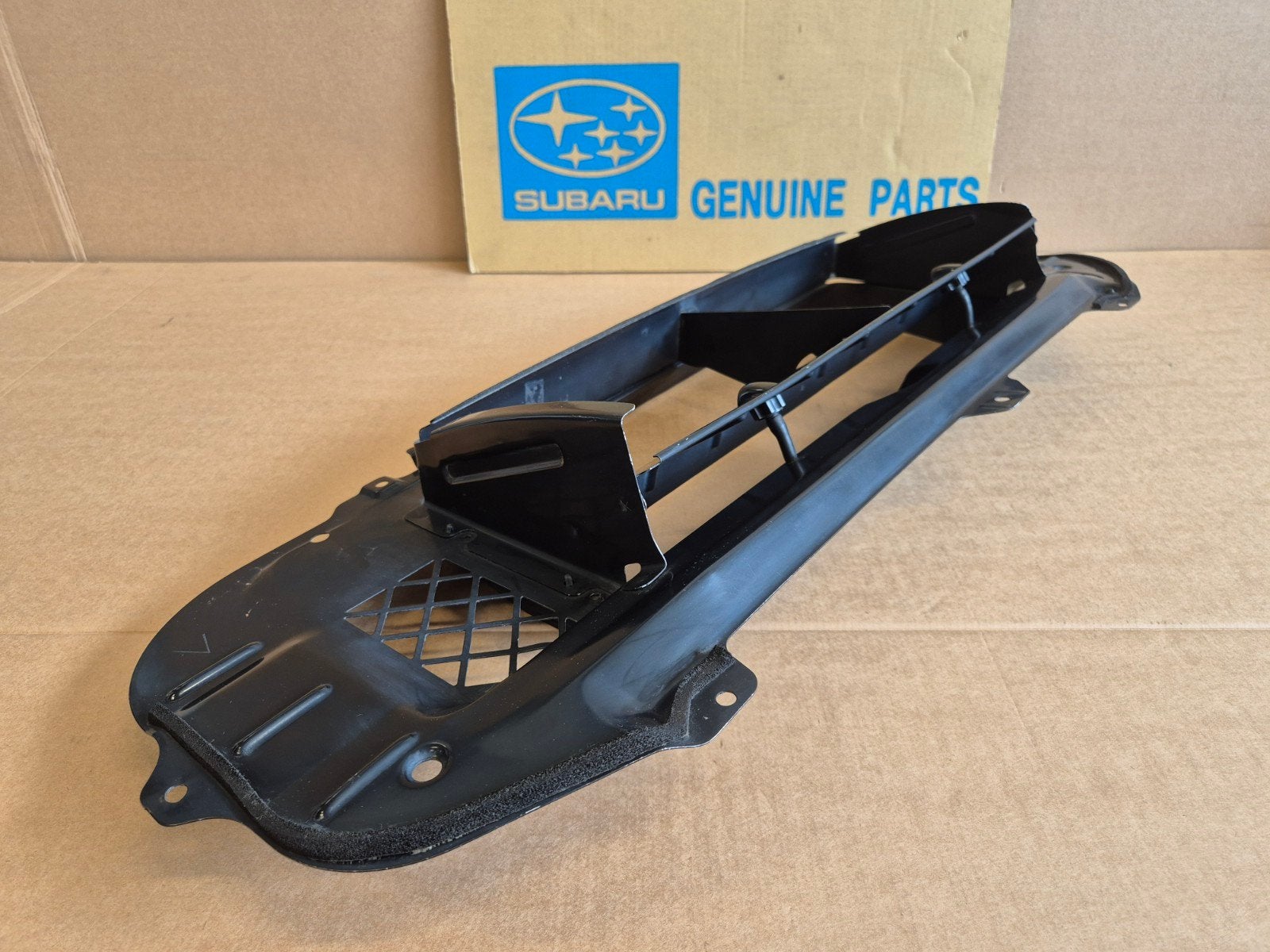 subaru impreza hawkeye 05-07 sti intercooler splitter oem, Ophalen of Verzenden, Gebruikt, Subaru