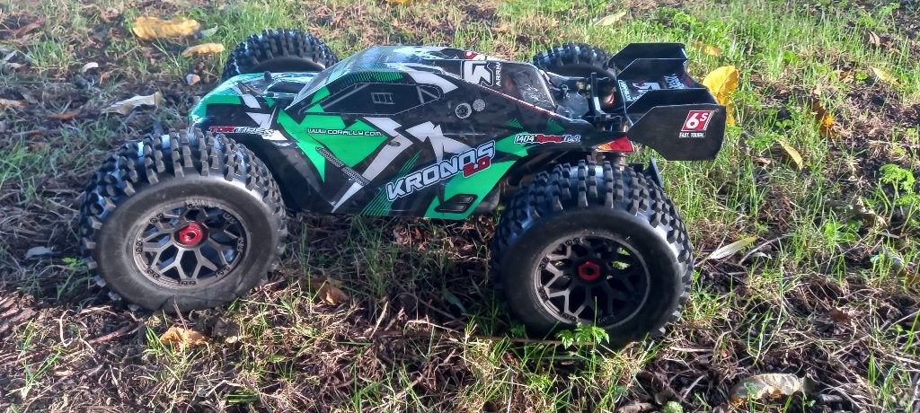 Team Corally Kronos 2.0 6S, Ophalen of Verzenden, Gebruikt, 1:5 t/m 1:8, Auto