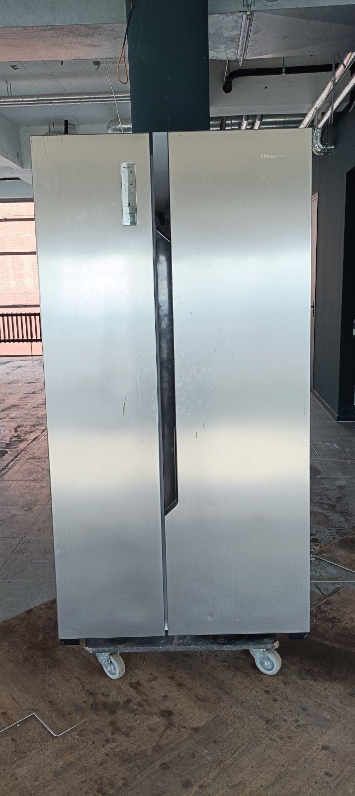 hisense ai koelkast, 200 liter of meer, Ophalen, Met aparte vriezer, 160 cm of meer