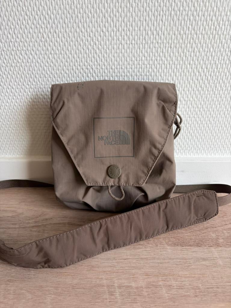 The north face shoulder bag, Sieraden, Tassen en Uiterlijk, Ophalen of Verzenden, Zo goed als nieuw, Bruin