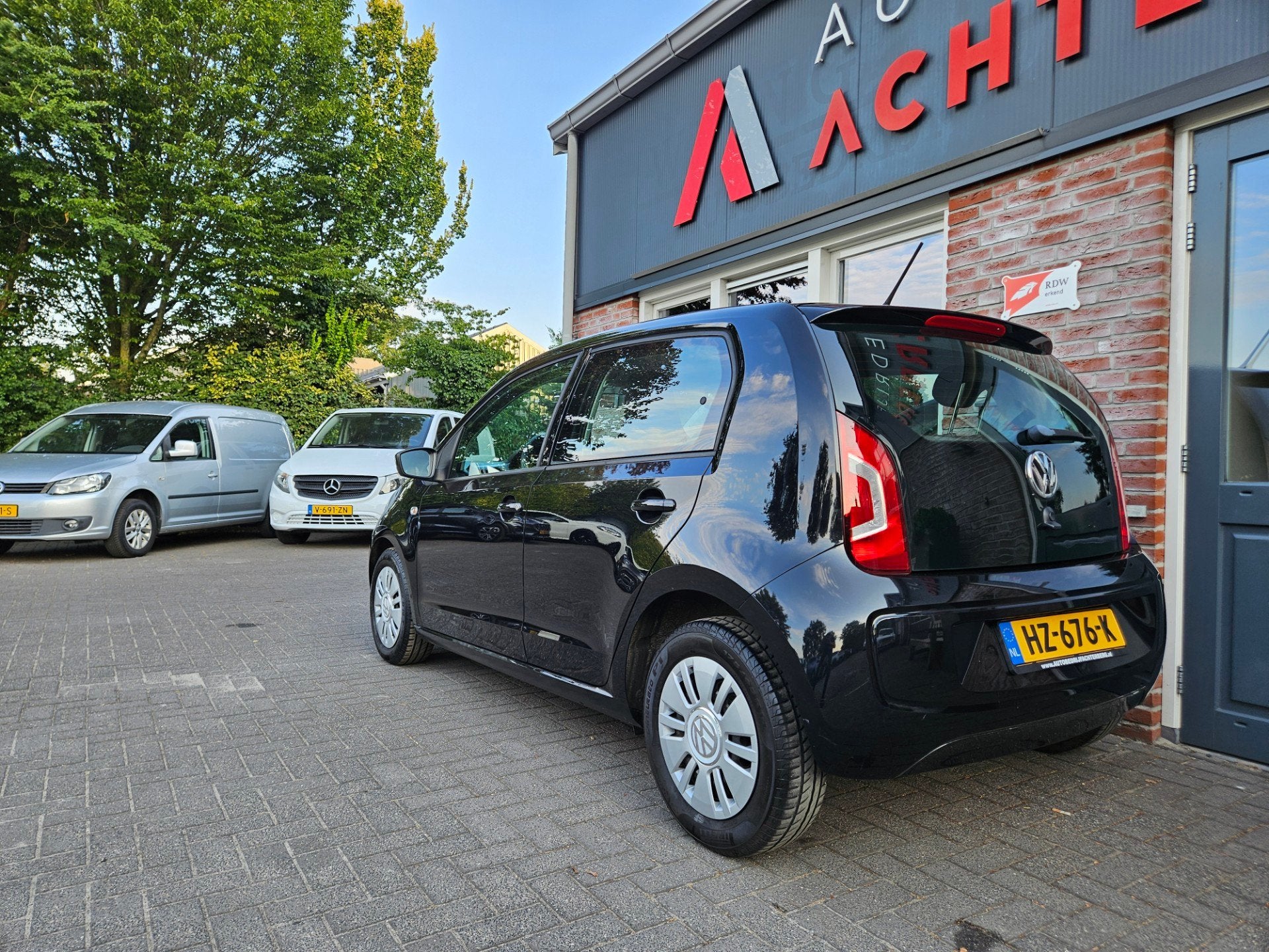 Volkswagen Up! 1.0 move up! BlueMotion Airco! 5-Deurs! NAP!, Auto's, Voorwielaandrijving, Gebruikt, 840 kg, Zwart