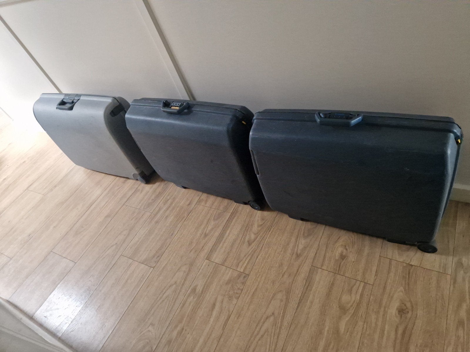 Samsonite Koffers - Set van 3, Sieraden, Tassen en Uiterlijk, Koffers, Gebruikt, Hard kunststof, 70 cm of meer, Ophalen