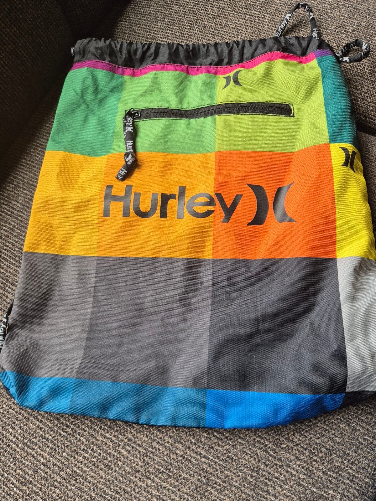 Hurley trekkoordtas - Kleurrijk en praktisch, Overige merken, Gebruikt, 25 tot 40 cm, Ophalen of Verzenden