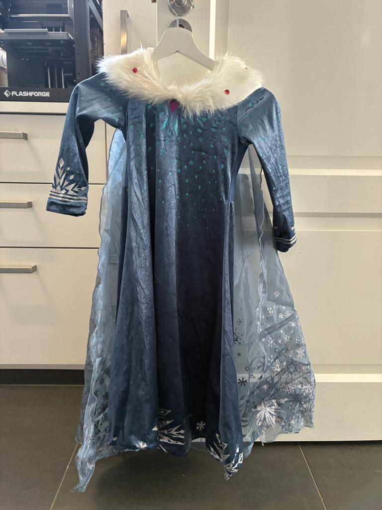 Verkleedpakken / Elsa met cape en bontkraag + Ladybug, Ophalen of Verzenden, Gebruikt, Meisje