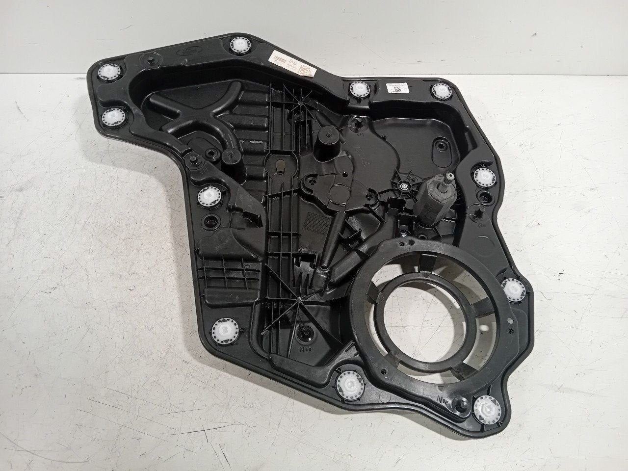 Raammechaniek links achter Ford Fiesta, Onderdelen@venauto.nl, Van der Ven Autorecycling B.V., Gebruikt, Ettenseweg 76, 4706 PB Roosendaal, The Netherlands