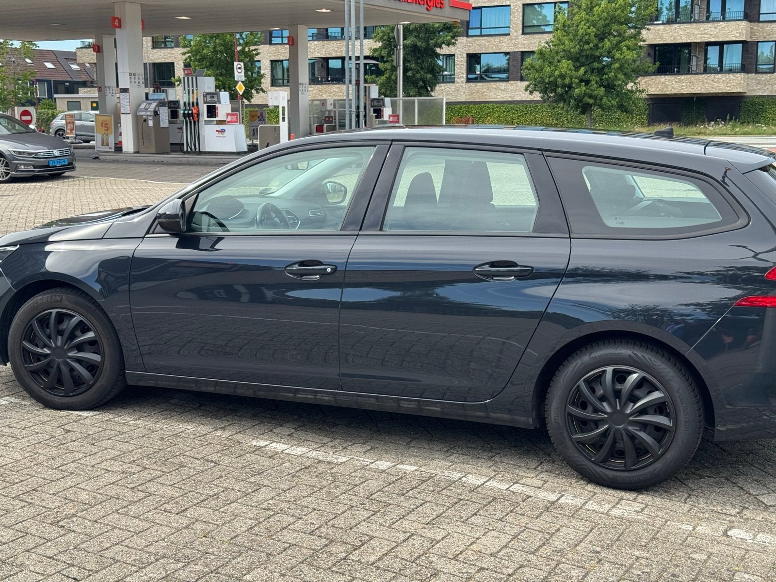 Peugeot 308 1.5 Bluehdi 130pk 2019 €3.250,- EX BPM Export, 680 kg, 4 cilinders, Origineel Nederlands, 140 €/maand