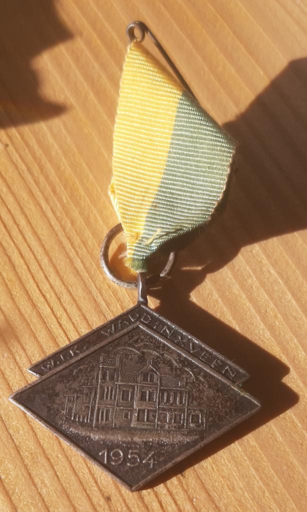 Medaille W.K. Waddinxveen 1954, Ophalen of Verzenden