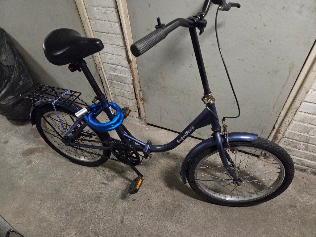 Vouwfiets makkelijk in en uit te klappen, Ophalen of Verzenden, Zo goed als nieuw, 16 tot 18 inch