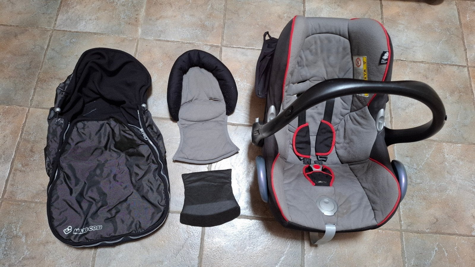 Maxi cosi met verklein set en winter-voetenzak, Ophalen, Gebruikt, Maxi-Cosi
