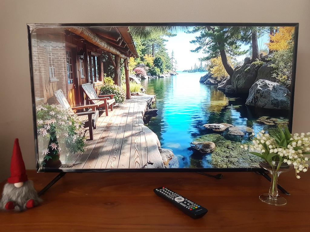 40 inch LED Tv met veel aansluitingen als nieuw, 50 Hz, Zo goed als nieuw, 100 cm of meer, Ophalen