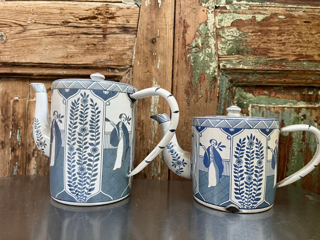 Twee antieke Japanse thee / koffie potjes, Huis en Inrichting, Keuken | Servies, Ophalen of Verzenden, Zo goed als nieuw, Overige stijlen