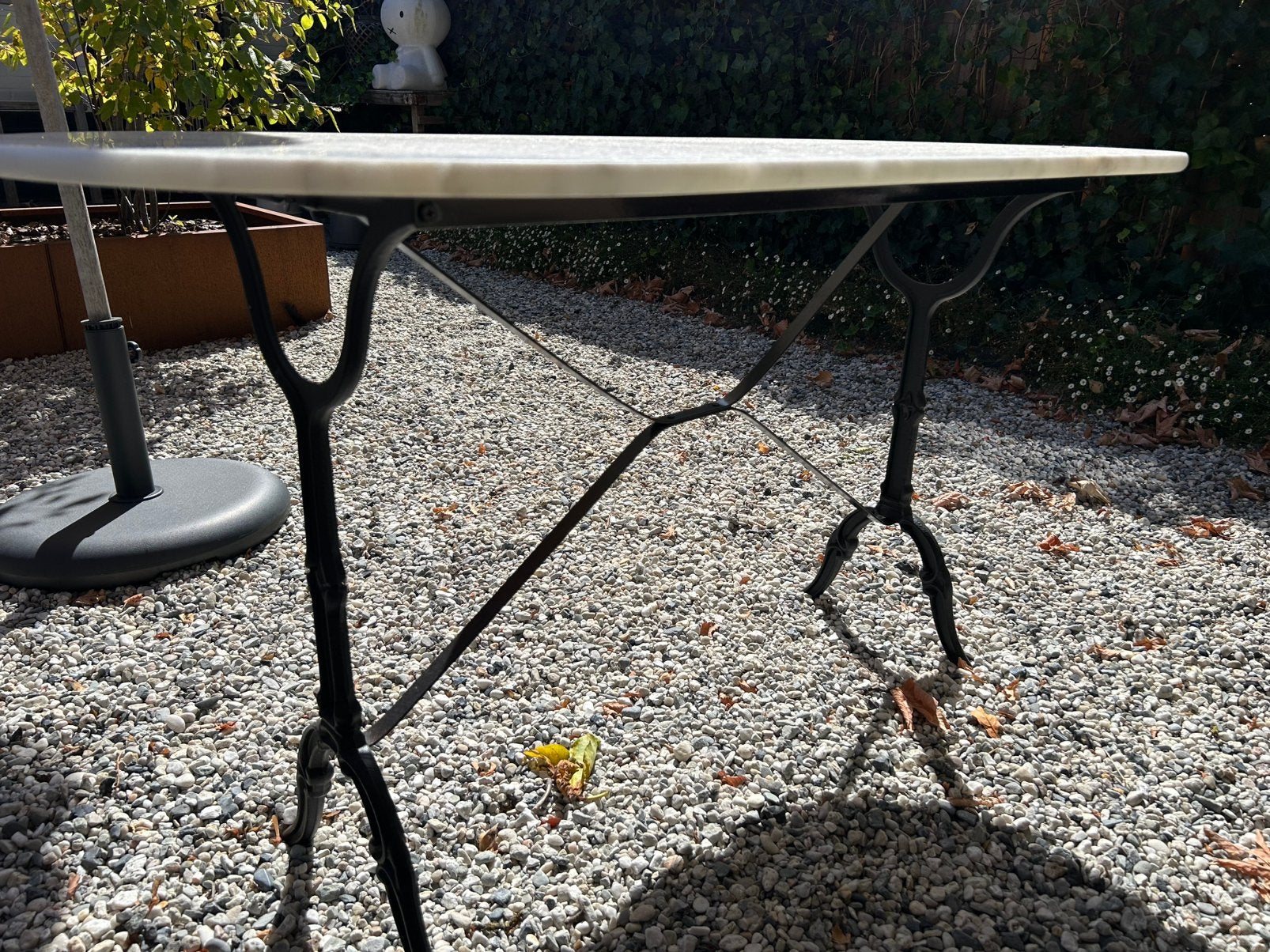 Ovale bistrotafel, Tuin en Terras, Tuintafels, Ophalen, Zo goed als nieuw, Ovaal